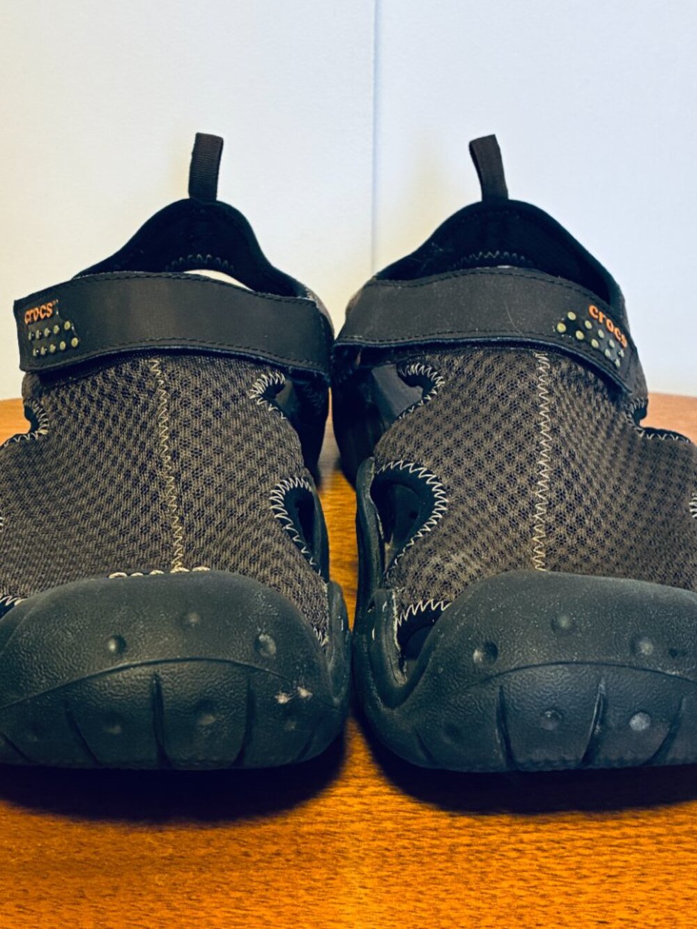Crocks - Picture 6 of 10